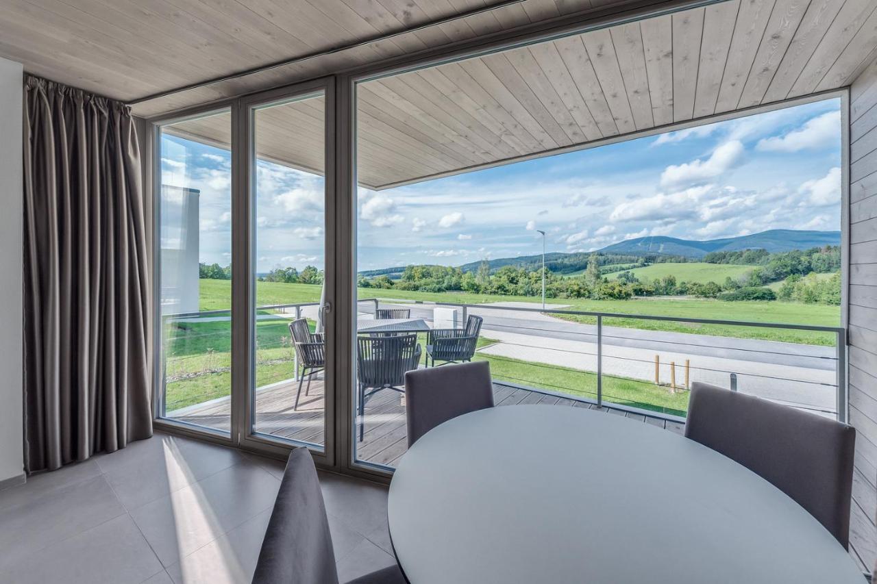 Apartmány HRÁDEČEK Mladé Buky Esterno foto
