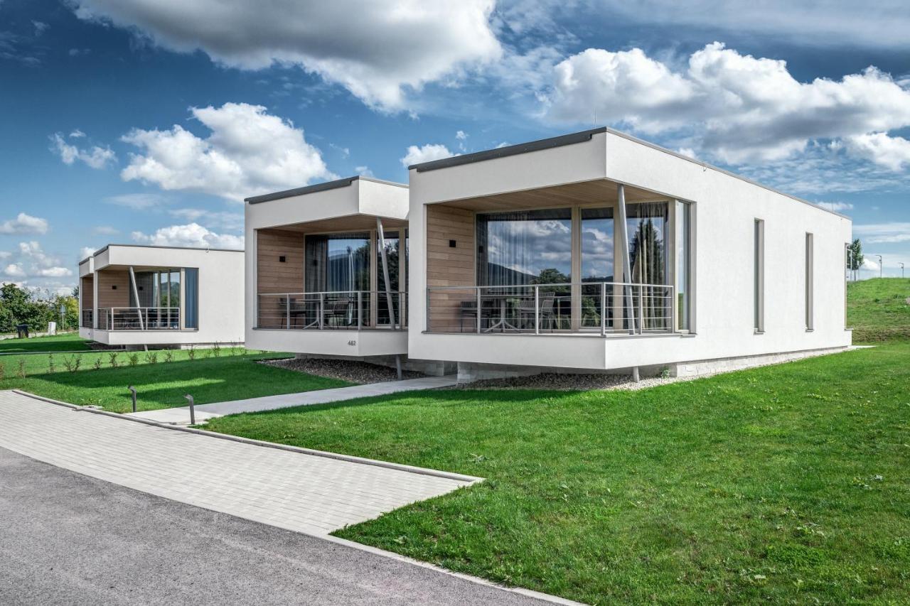 Apartmány HRÁDEČEK Mladé Buky Esterno foto